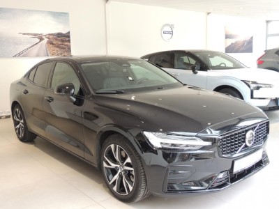 Volvo S60 B4 Plus Dark