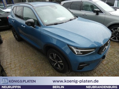 Volvo XC40 B4 Plus Dark