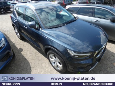 Volvo XC40 D3 2WD Momentum Pro (EURO 6d-TEMP)
