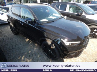Volvo XC40 B3 Ultra Black Edition
