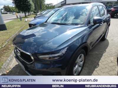 Volvo XC40 D3 2WD Momentum Pro (EURO 6d-TEMP)